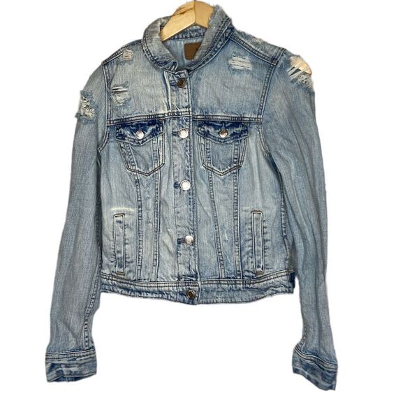 American Eagle Outfitters Jackets & Blazers - American Eagle distressed denim jacket size Small light wash